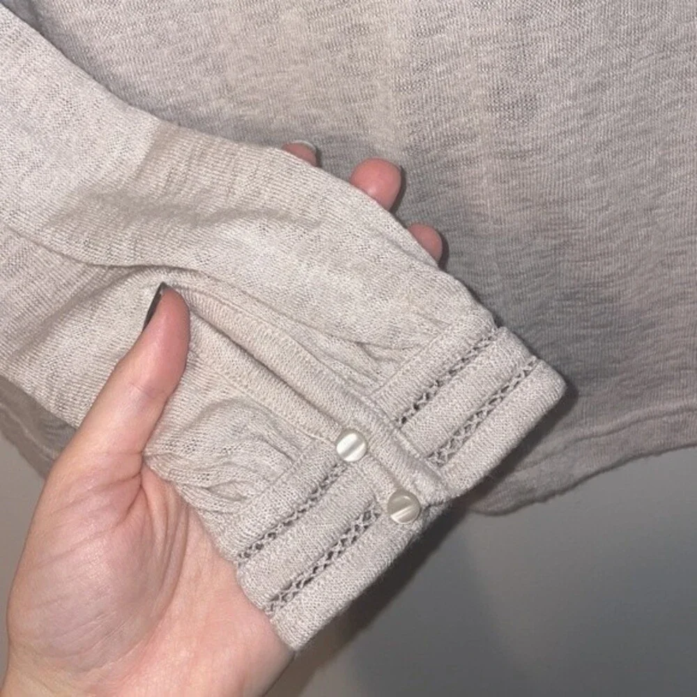 Old Navy Long Sleeve Trim Cuff Neutral Sweater XS